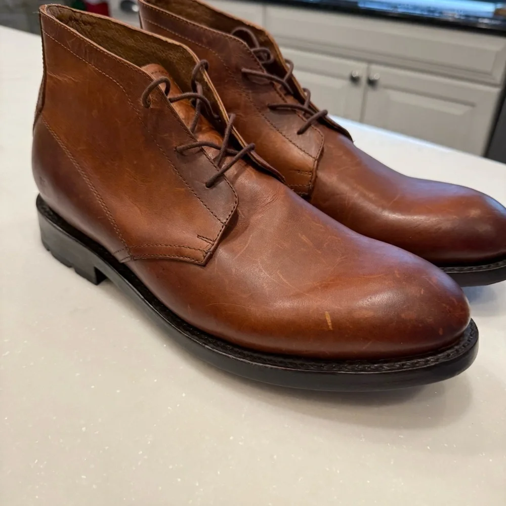 FRYE Bowery Men’s Chukka Boot Cognac Brown Size 11 D  FR40119 NEW!